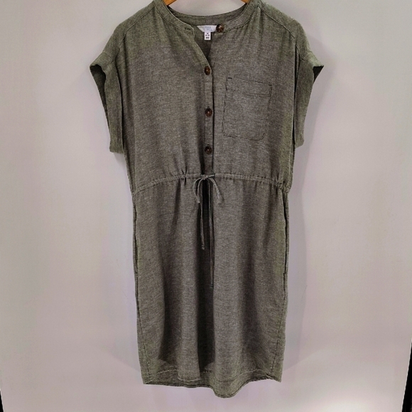 Time & Tru Linen Blend Green Dress Size Medium Quarter Button Drawstring Waist - Picture 1 of 9